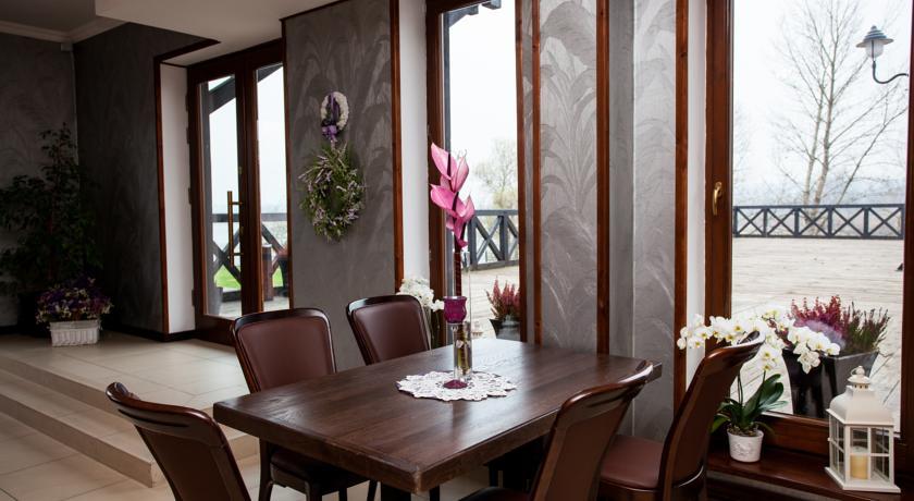 Trzy Korony Boutique Hotel&SPA Piwne Puławy Extérieur photo