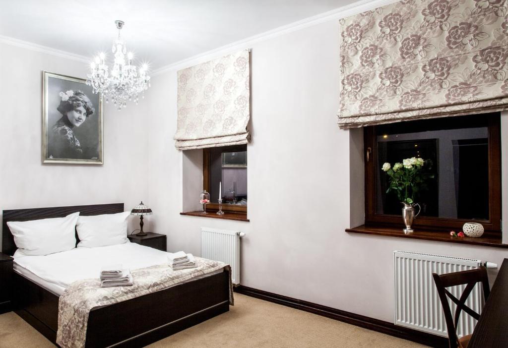 Trzy Korony Boutique Hotel&SPA Piwne Puławy Chambre photo